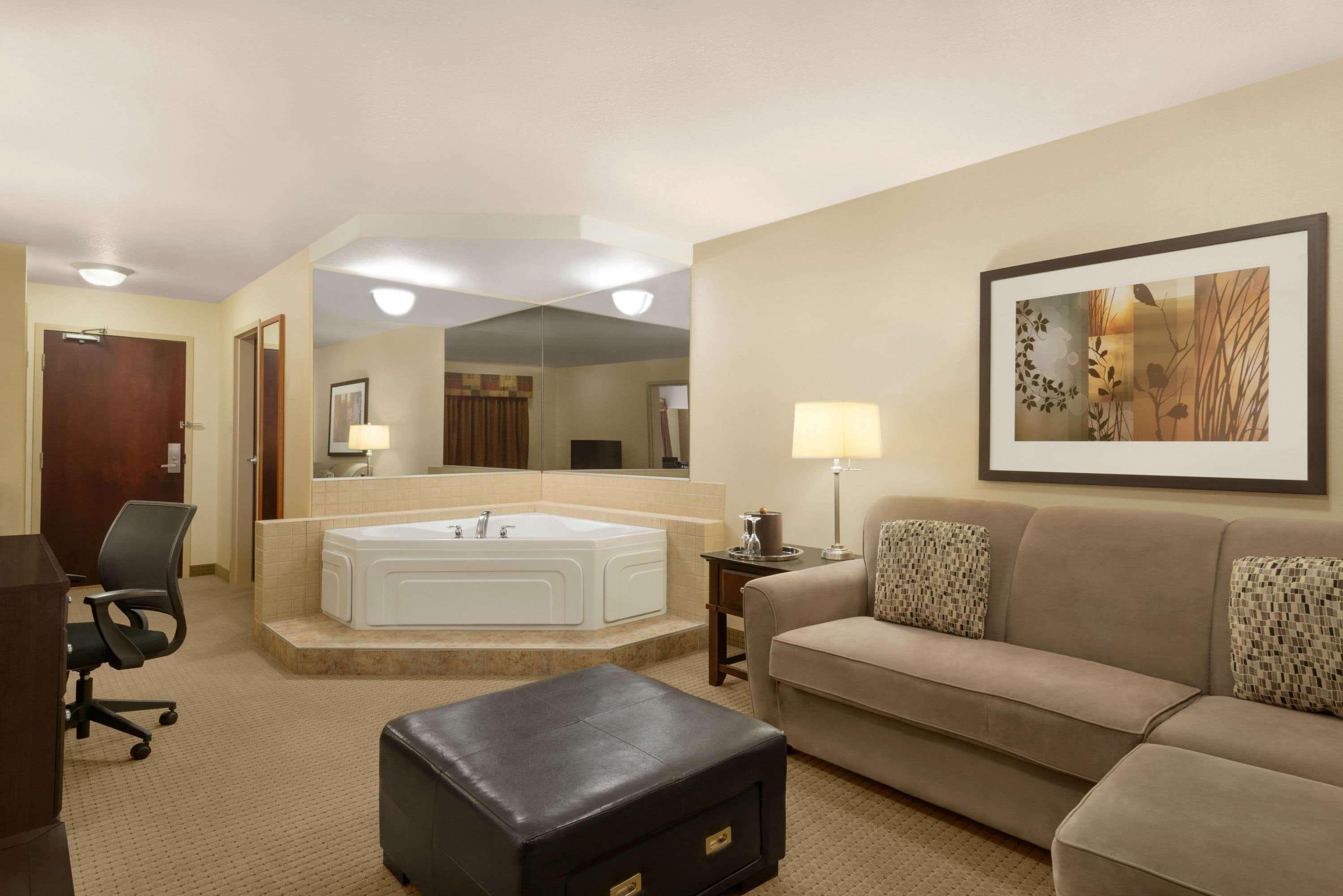 Ramada By Wyndham Drayton Valley Kültér fotó