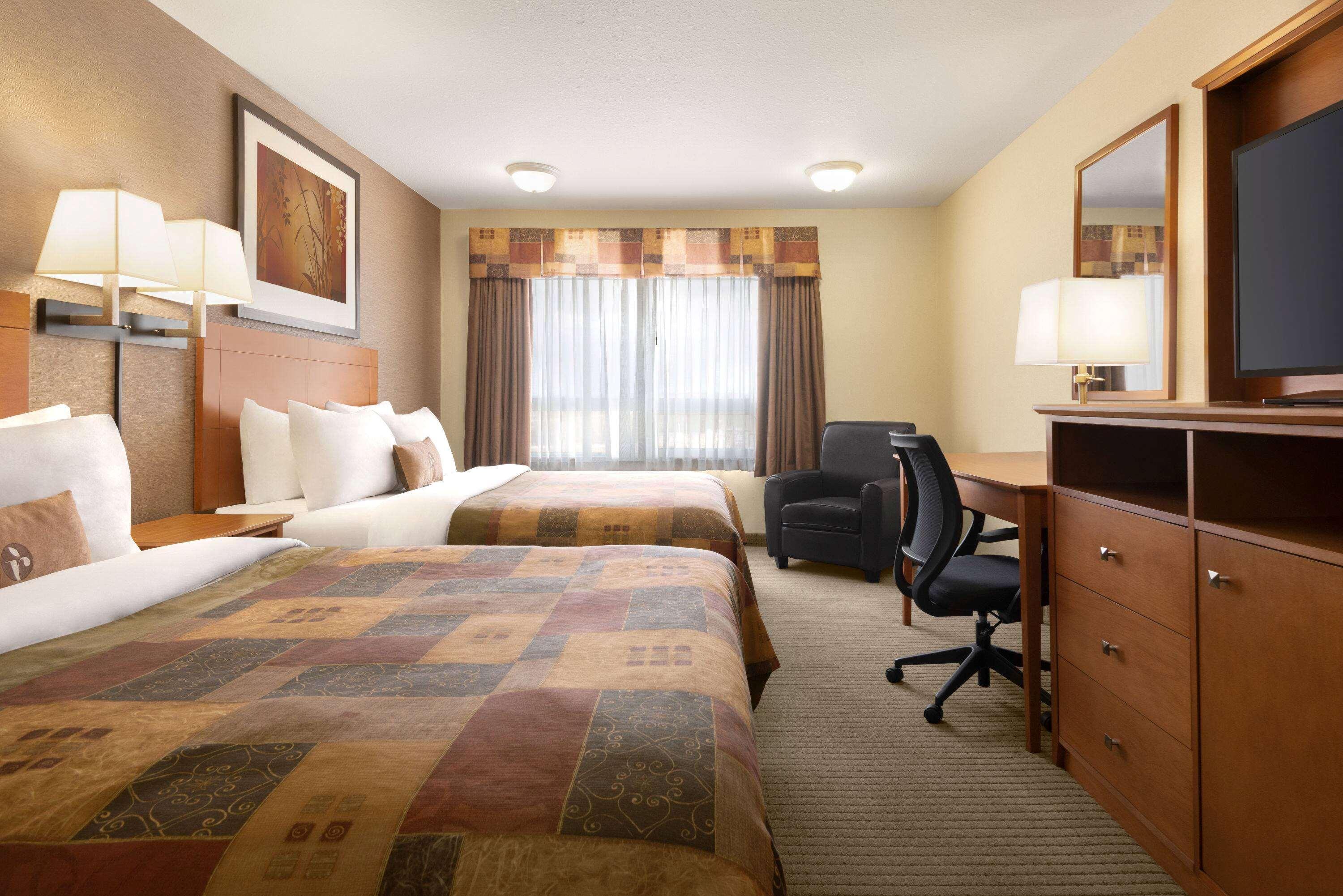 Ramada By Wyndham Drayton Valley Kültér fotó