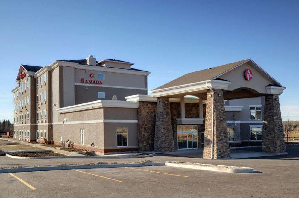 Ramada By Wyndham Drayton Valley Kültér fotó